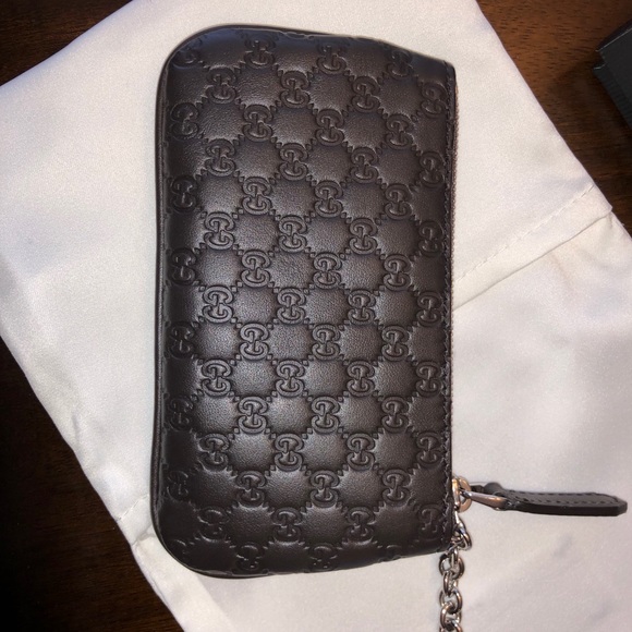 Gucci Key Ring Pouch - Picture 6 of 15